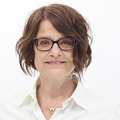 Frau Prof. Dr. Natascha Müller